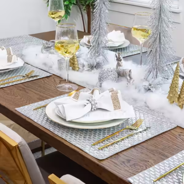 Frosty&#x20;Wonderland&#x20;&#x2013;&#x20;A&#x20;Glamorous&#x20;Winter&#x20;Tablescape