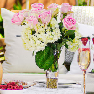 Small&#x20;Crystal-Filled&#x20;Vase