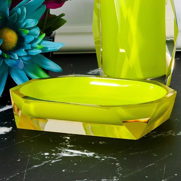 Faceted&#x20;Soap&#x20;Dish