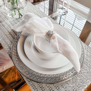 Madison&#x20;Avenue&#x20;Charger&#x20;Plate