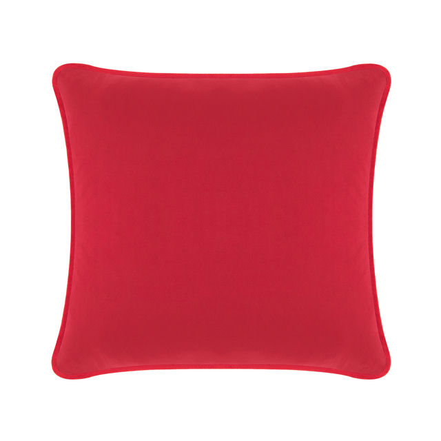 Red&#x20;velvet&#x20;pillow&#x20;with&#x20;a&#x20;smooth&#x20;texture&#x20;square&#x20;shape&#x20;and&#x20;rounded&#x20;corners&#x20;featuring&#x20;a&#x20;solid&#x20;color&#x20;without&#x20;embellishments.