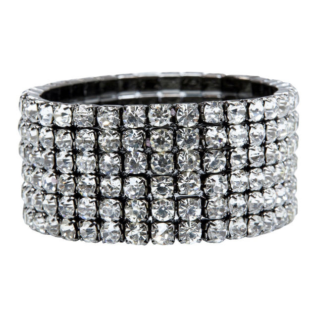 Set of 4 gold elastic napkin rings adorned with clear glass rhinestones in a grid pattern. Set of 4 gold elastic napkin rings adorned with clear glass rhinestones in a grid pattern.