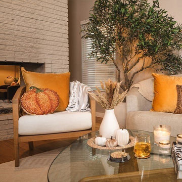 Fall&#x20;Color&#x20;Theory&#x3A;&#x20;Designing&#x20;Elegant&#x20;Interiors&#x20;with&#x20;Seasonal&#x20;Throw&#x20;Pillows