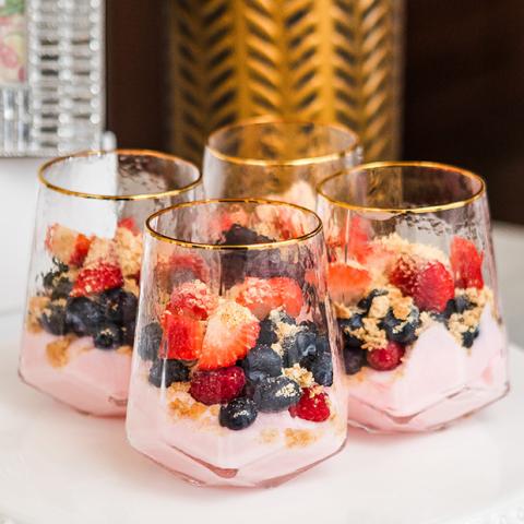 Firework Finesse: Subtle Sparkle For Independence Day