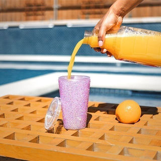 Poolside&#x20;Glamour&#x3A;&#x20;Stylish&#x20;Rhinestone&#x20;Accents&#x20;for&#x20;Your&#x20;Summer&#x20;Oasis