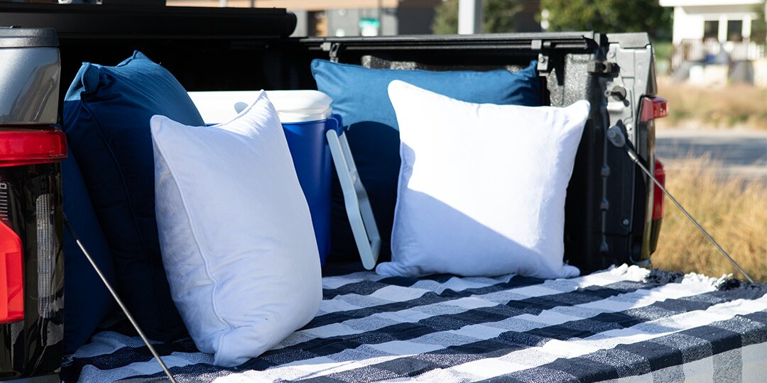 cozy&amp;&#x23;x20&#x3B;velvet&amp;&#x23;x20&#x3B;and&amp;&#x23;x20&#x3B;cotton&amp;&#x23;x20&#x3B;throw&amp;&#x23;x20&#x3B;pillows&amp;&#x23;x20&#x3B;on&amp;&#x23;x20&#x3B;pickup&amp;&#x23;x20&#x3B;truck&amp;&#x23;x20&#x3B;tailgate&amp;&#x23;x20&#x3B;with&amp;&#x23;x20&#x3B;plaid&amp;&#x23;x20&#x3B;blanket