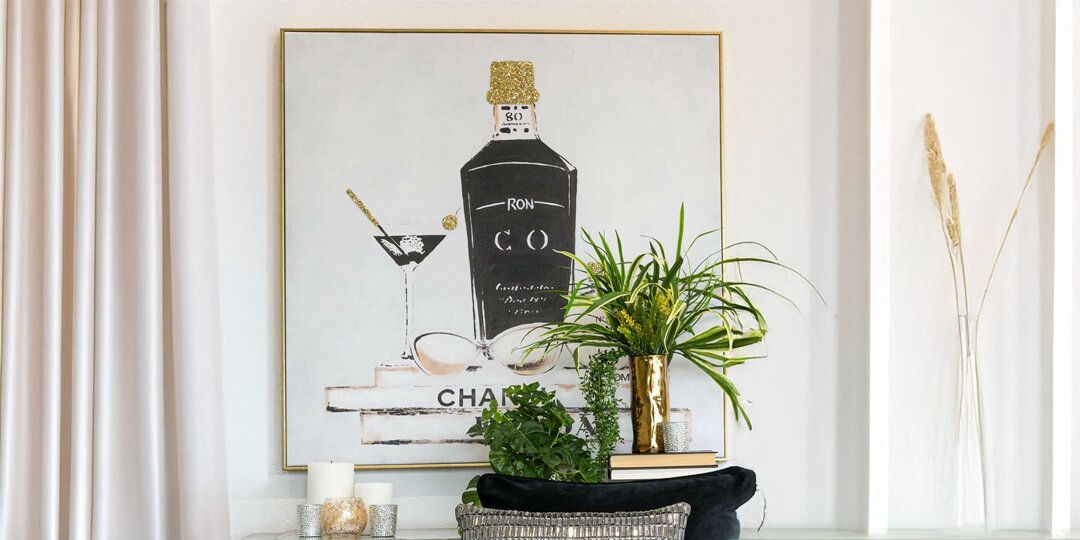 gold&amp;&#x23;x20&#x3B;and&amp;&#x23;x20&#x3B;black&amp;&#x23;x20&#x3B;bar&amp;&#x23;x20&#x3B;art&amp;&#x23;x20&#x3B;with&amp;&#x23;x20&#x3B;plants&amp;&#x23;x20&#x3B;and&amp;&#x23;x20&#x3B;books